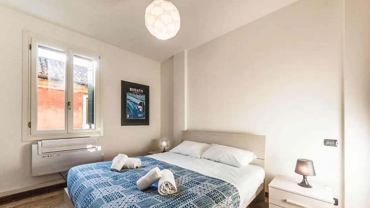 Apartment Residenza Canal Venice Italy