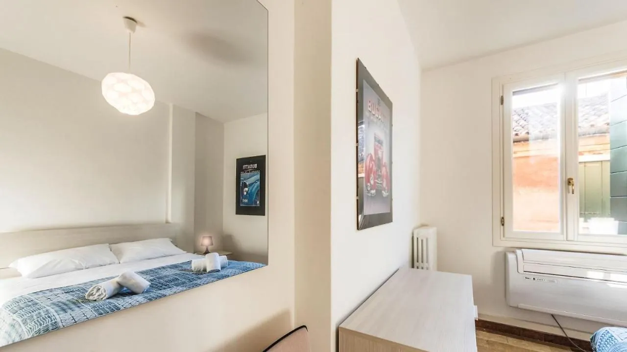 Apartment Residenza Canal Venice